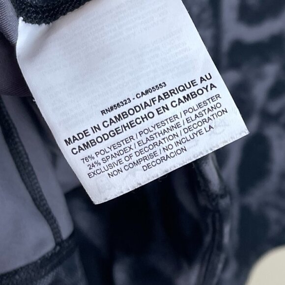 WOMENS nike dri fit all in Lux animal print grey and black leggings - Picture 4 of 8